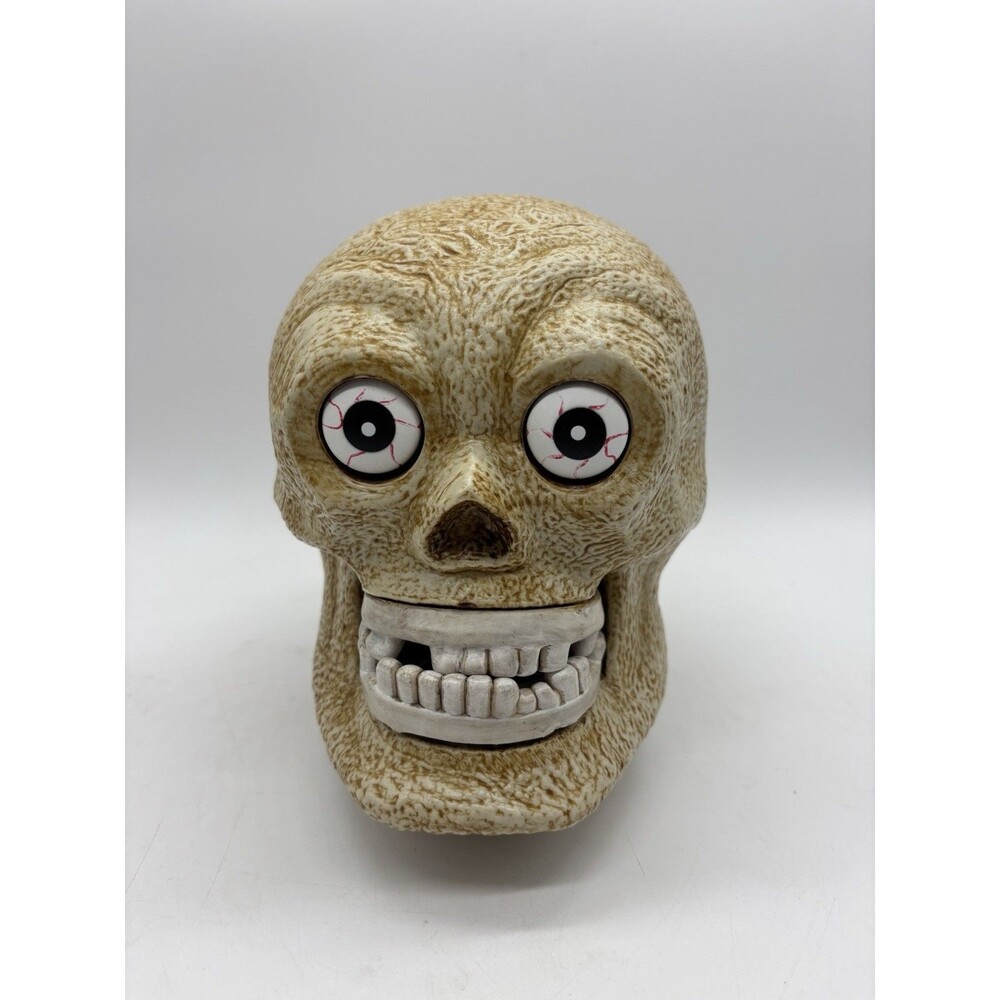 Vintage 90s C&F Corp SCARY SKULL Sound Activated Animated Halloween Prop Works!